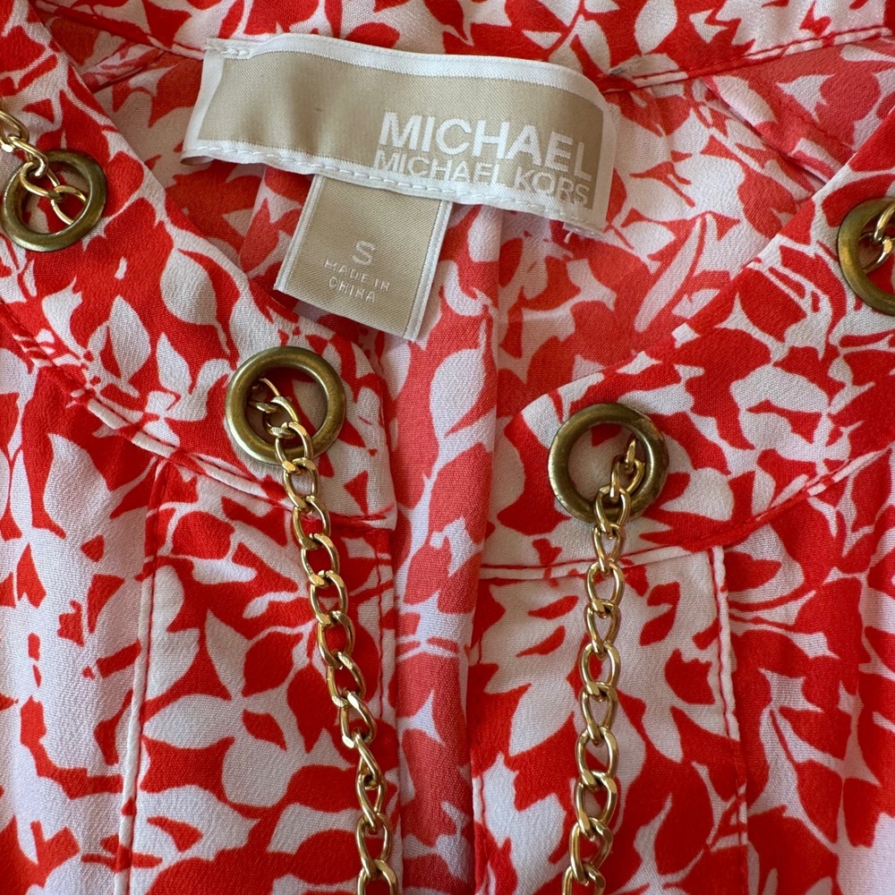MICHAEL Michael Kors Red Floral‎ Chain Detail Sleeveless Top - Picture 3 of 10